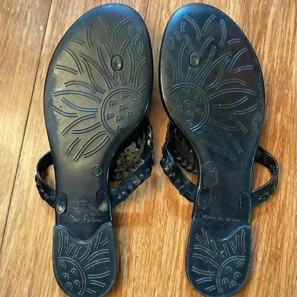 Jack Roger’s black waterproof thong sandals size 9 - great condition - Picture 3 of 4